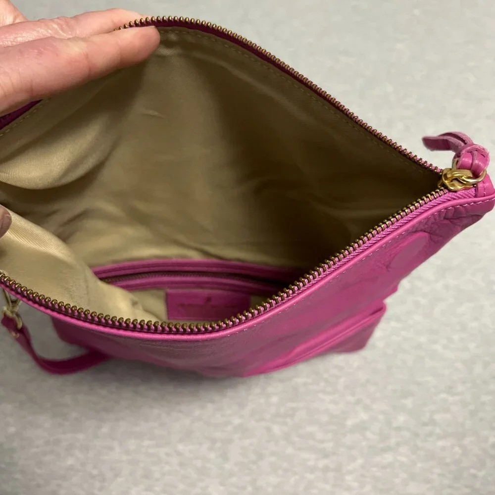 Alberta Di Canio Pink Genuine Leather Wristlet Clutch Made In Italy With Gold-To